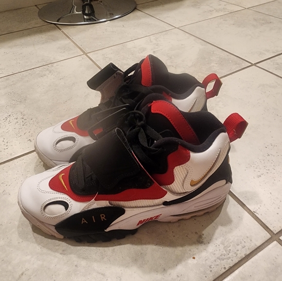 NIKE 49ERS EDITON DIAMOND TURF 2, SPEED TURF , AND DIAMOND TURF 96 MAX . - Picture 9 of 11